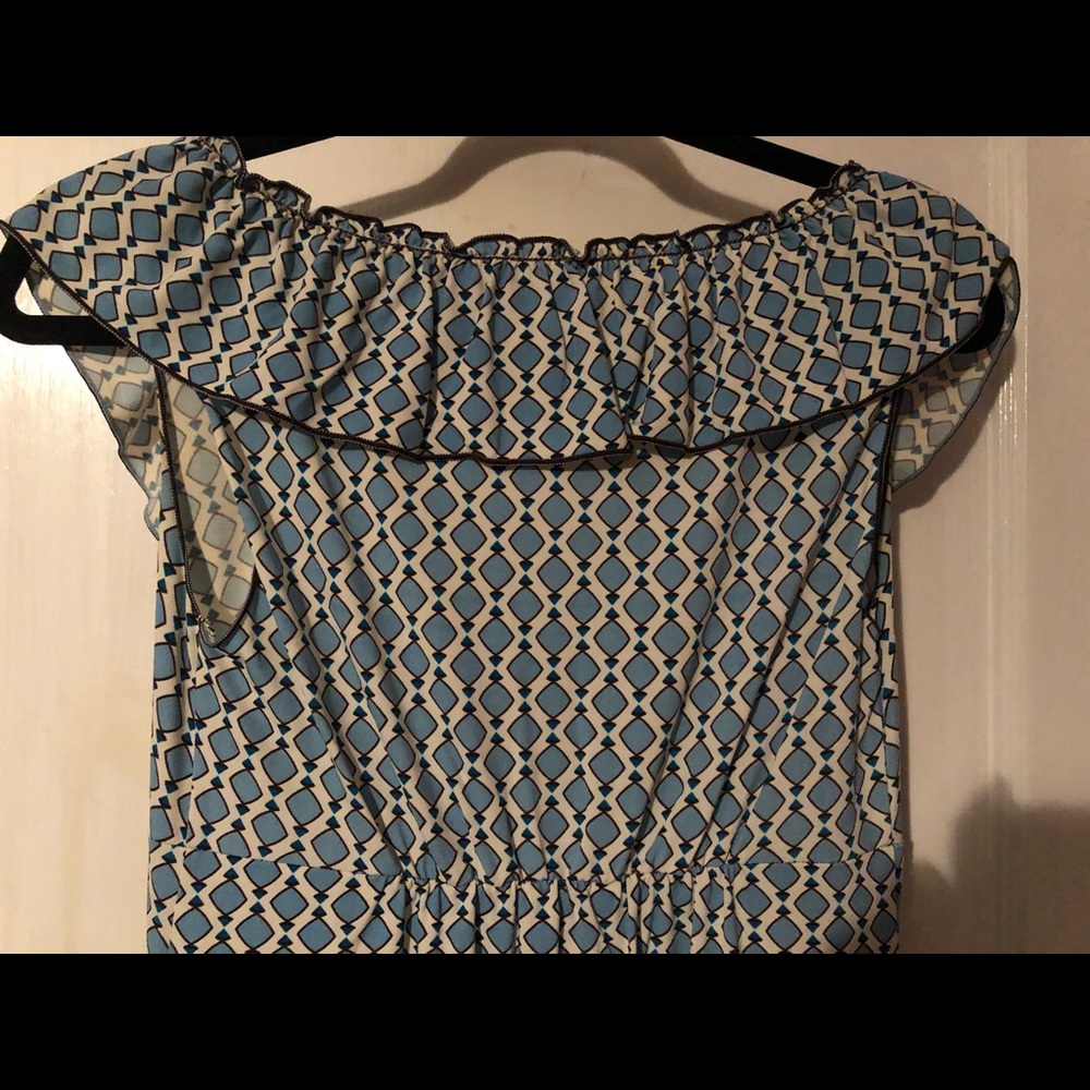 Max Studio Ruffle Dress - Picture 4 of 8